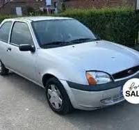 ford fiesta 2000